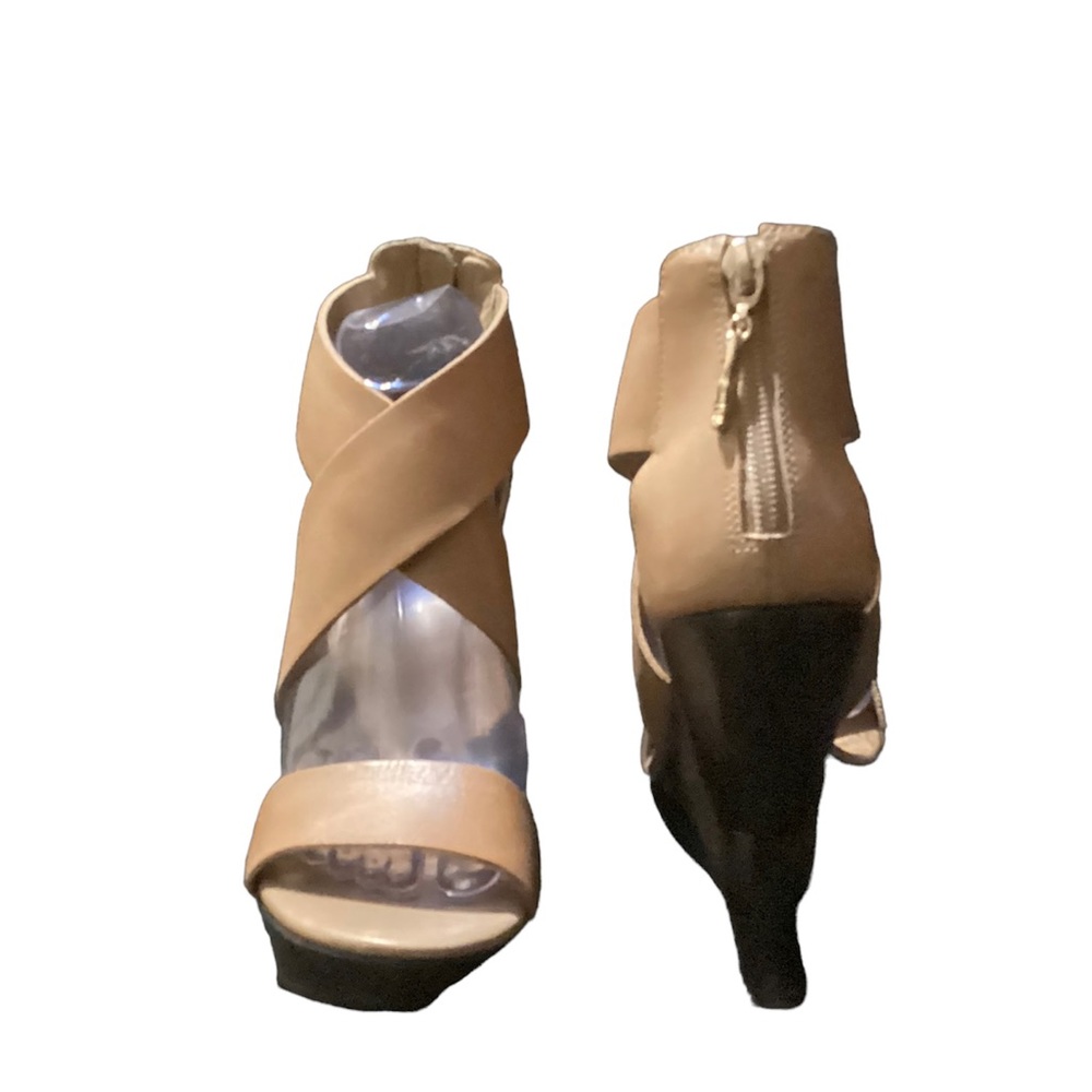 DVF strappy heeled sandal 8.5 - Picture 2 of 7